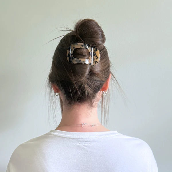 Olivia Cellulose Acetate Flat Hair Claw Clips