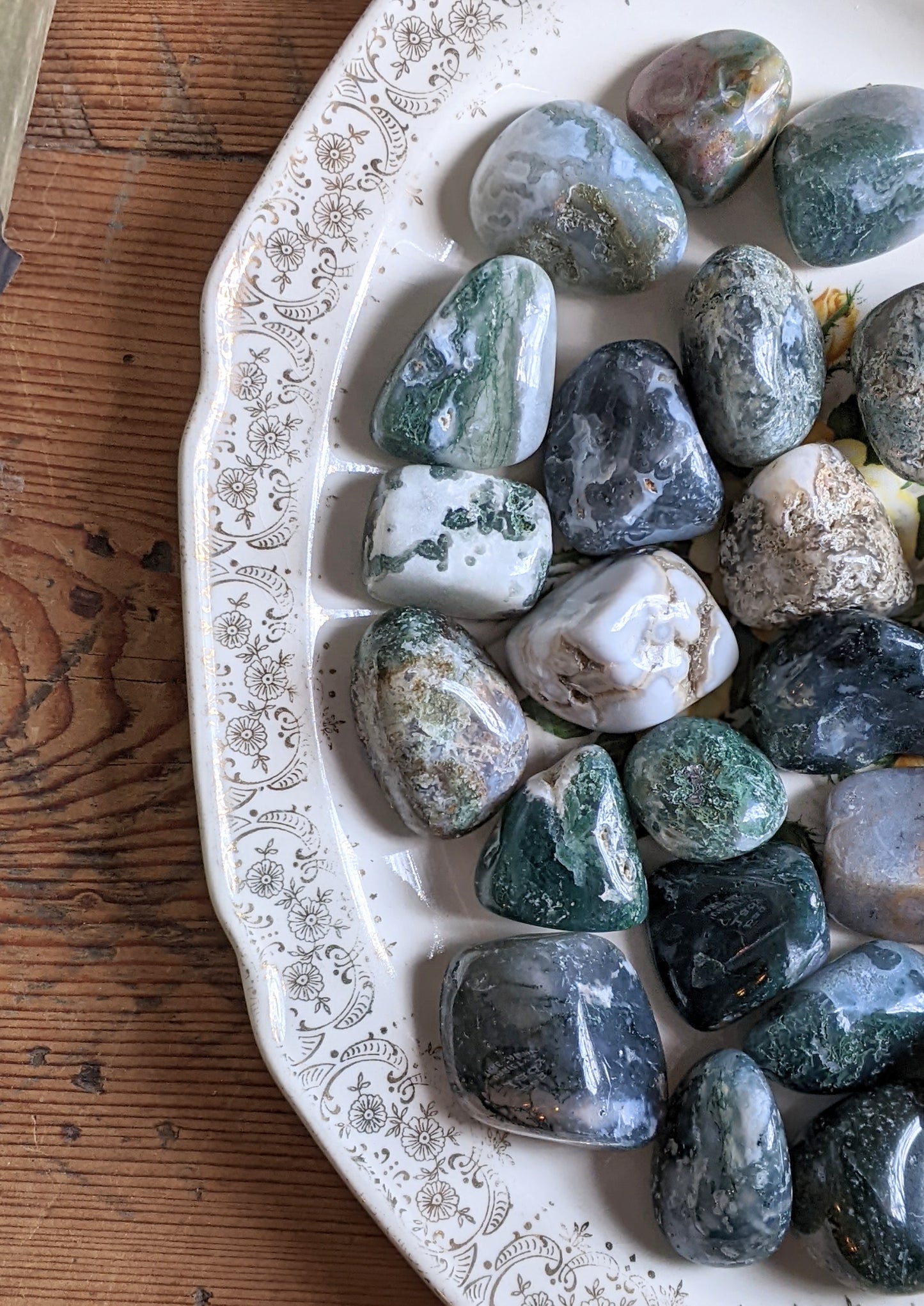 Green Moss Agate Tumbled