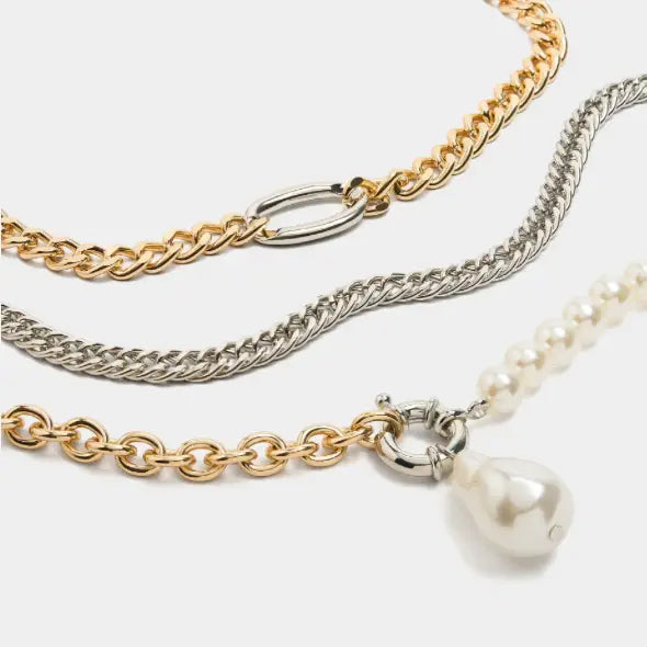 Triple Stack- Necklaces 3 Chains Stacked Pvd Carabiner Pearl