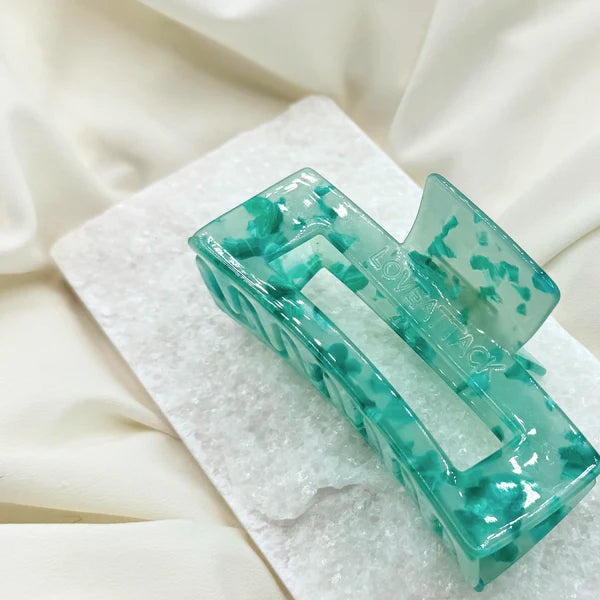 Aven Cellulose Acetate Hair Claw Clips