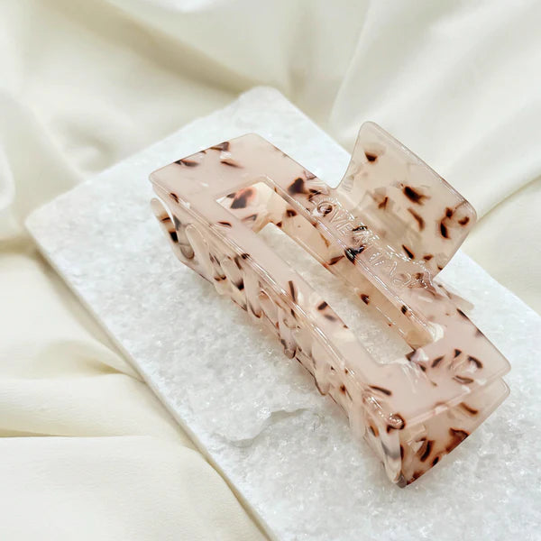 Aven Cellulose Acetate Hair Claw Clips