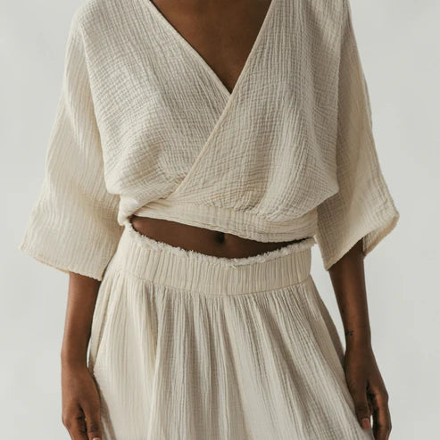 Crinkle Balloon Sleeve Top