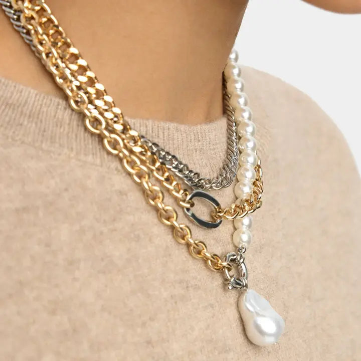 Triple Stack- Necklaces 3 Chains Stacked Pvd Carabiner Pearl