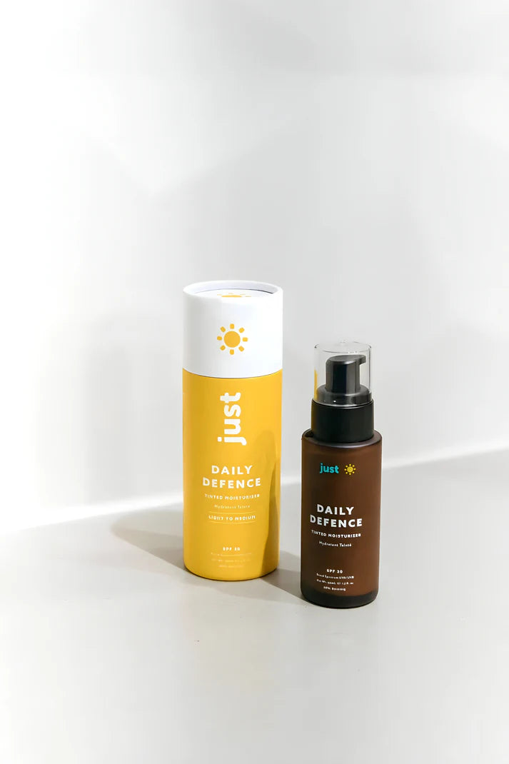 Daily Defence Tinted SPF Moisturizer