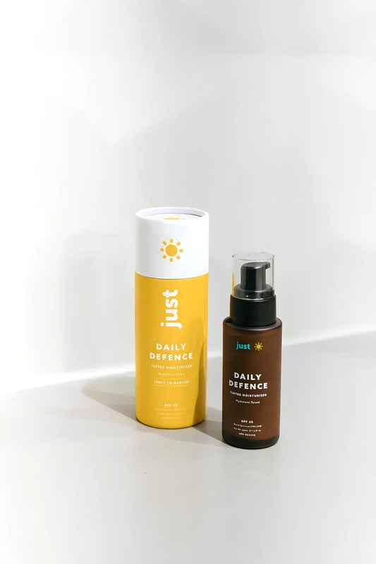 Daily Defence Tinted SPF Moisturizer