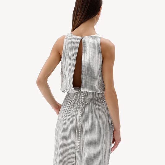 Crinkle Keyhole Tank Top
