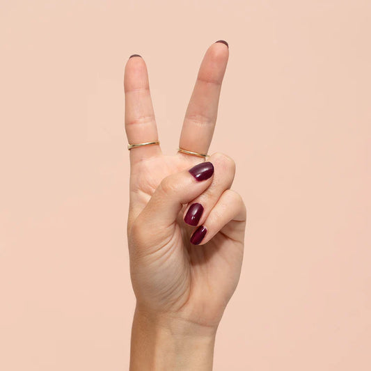 Su'a Brosse Nail Polish