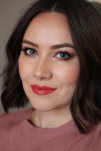 Load image into Gallery viewer, Exquisite Natural Lip Gloss
