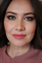 Load image into Gallery viewer, Exquisite Natural Lip Gloss
