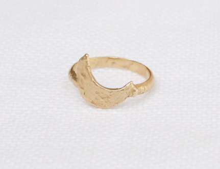 Lunar Ring
